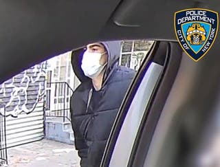 NYPD telah merilis foto baru tersangka pembunuhan Brian Thompson